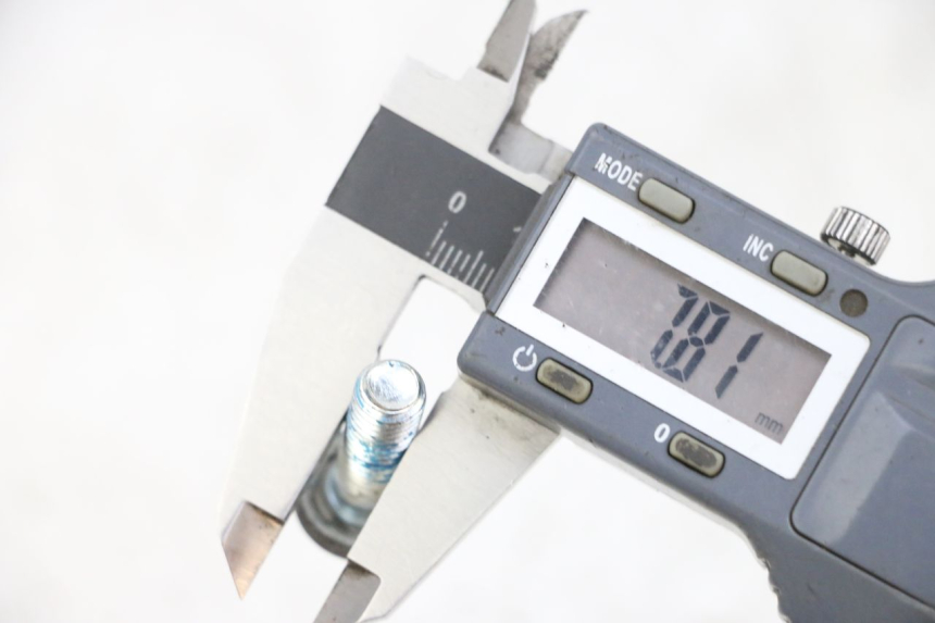 photo de BRAKE DISC BOLT YAMAHA XMAX X-MAX 125 (2006 - 2009) - Technical close-up